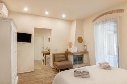 Il Piccolo Borgo for 7 guests — Certaldo — photo 5