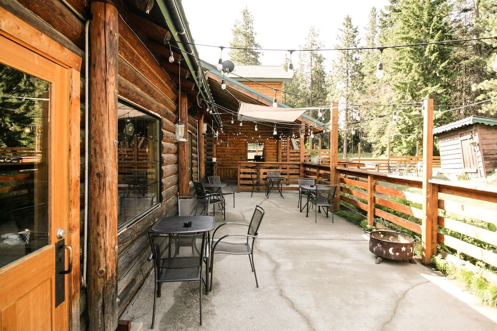 Squirrel Tree Resort - photo 5