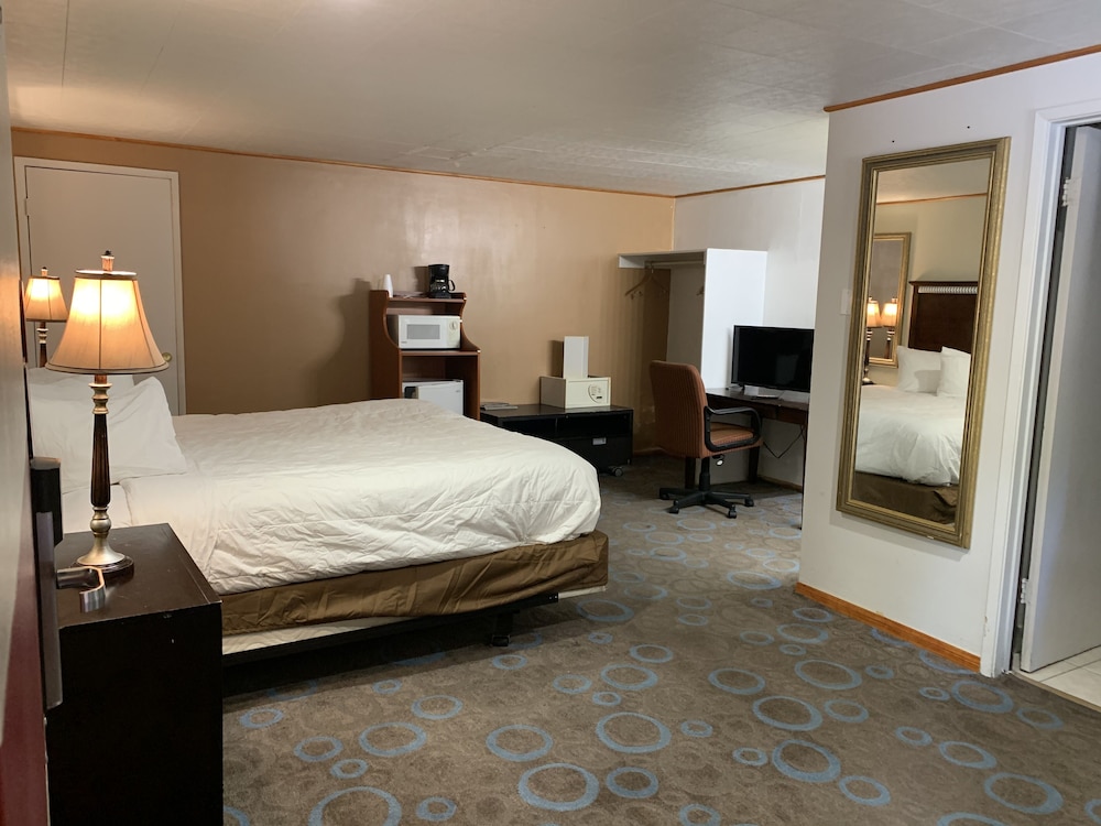 Ventura Grand Inn - photo 5