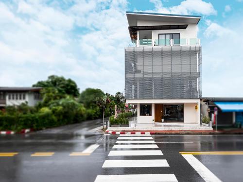 Moonlight Cafe and Hotel — hotel in Tha Sala