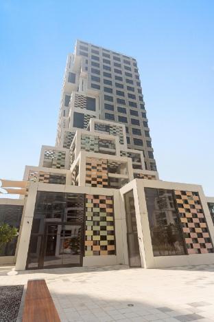 Silkhaus Chic Studio with Private Beach in Pixel Tower — 4-Star Luxury Hotel in Abu Dhabi, United Arab Emirates
