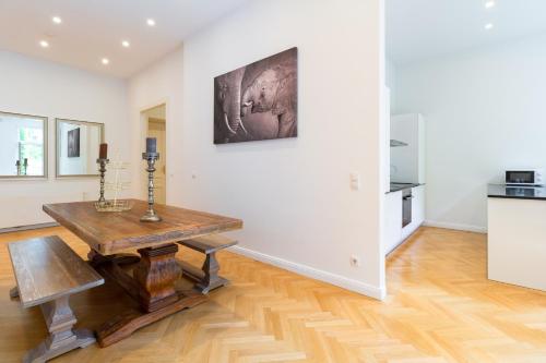 Large Luxury Residence Near Townhall & Votivkirche — 4-Star Luxury Hotel in Vienna, Austria