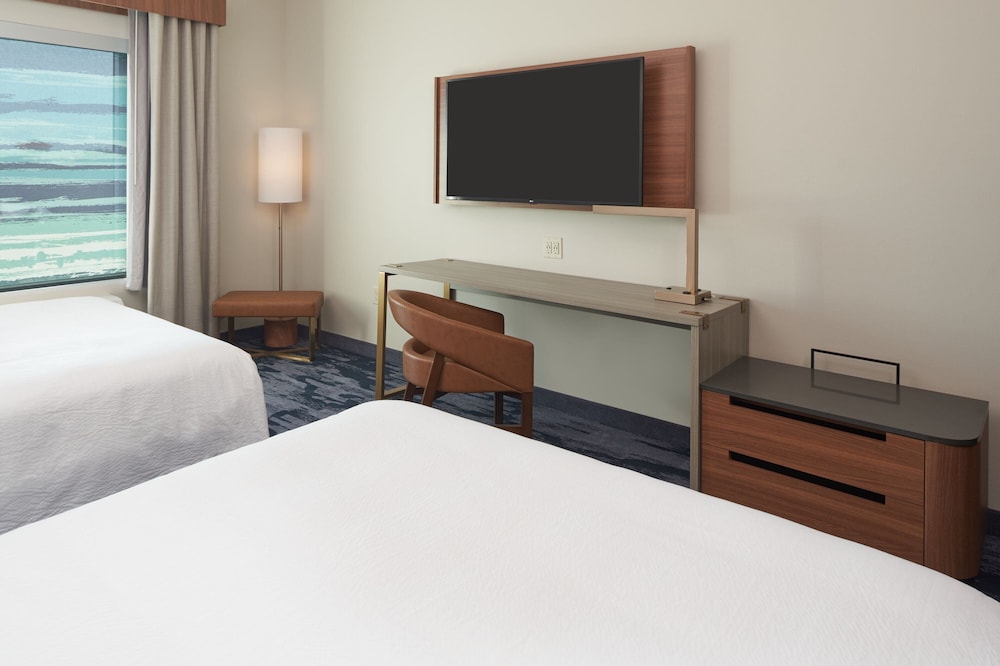 Fairfield Inn & Suites by Marriott West Palm Beach - photo 13