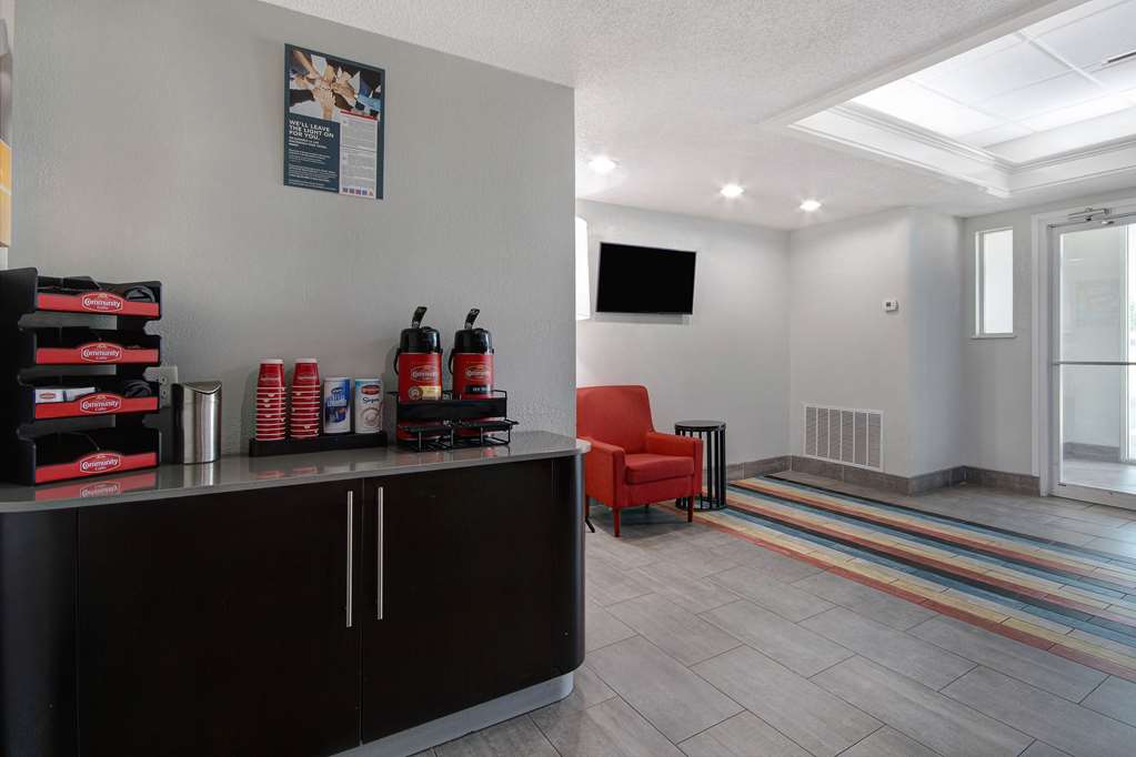 Motel 6 San Antonio TX South - photo 24