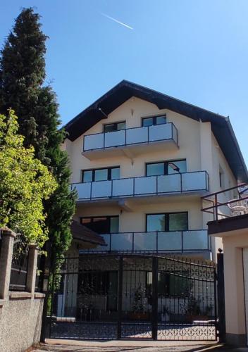 Peaceful Vacation Villa & Garden — 4-Star Luxury Hotel in Sarajevo, Bosnia and Herzegovina
