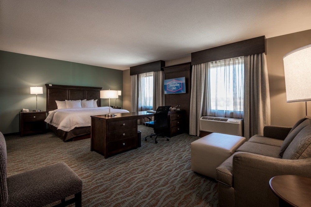 Hampton Inn & Suites Gulfport I 10 - photo 11