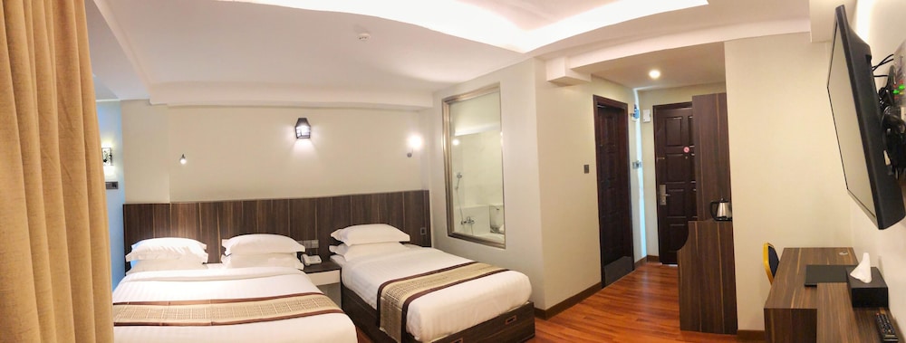 Hotel Rose Hill in Yangon, Myanmar