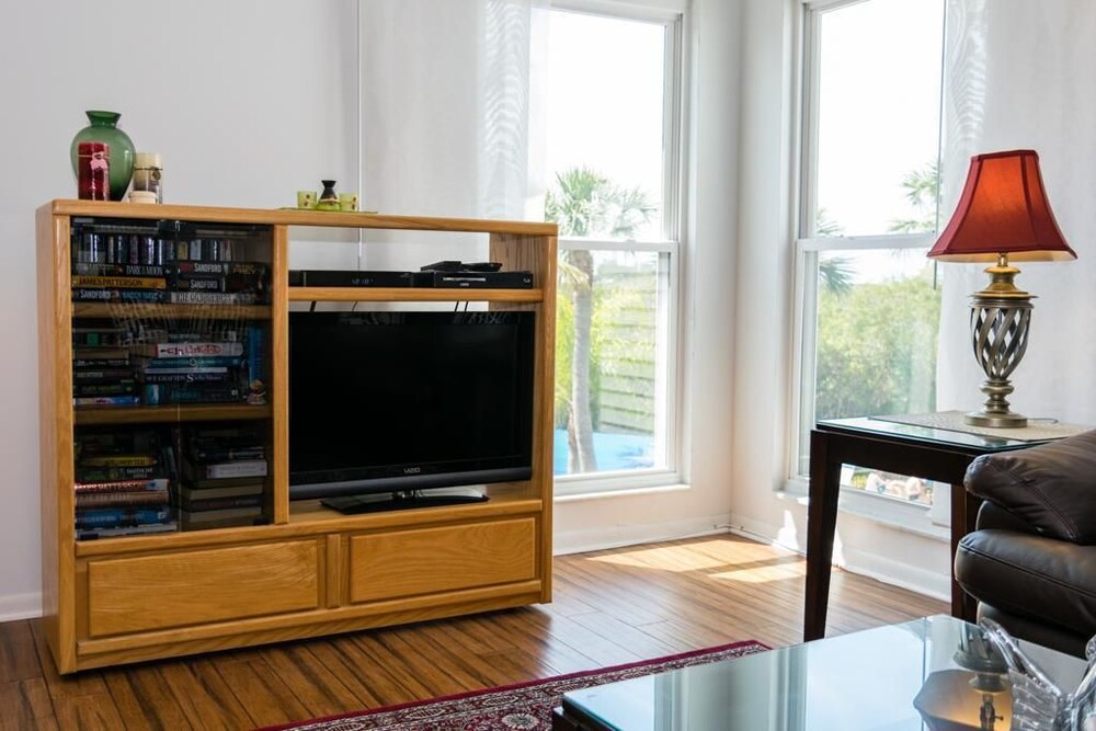 Cove at Sandy Pointe Unit 202a - photo 6