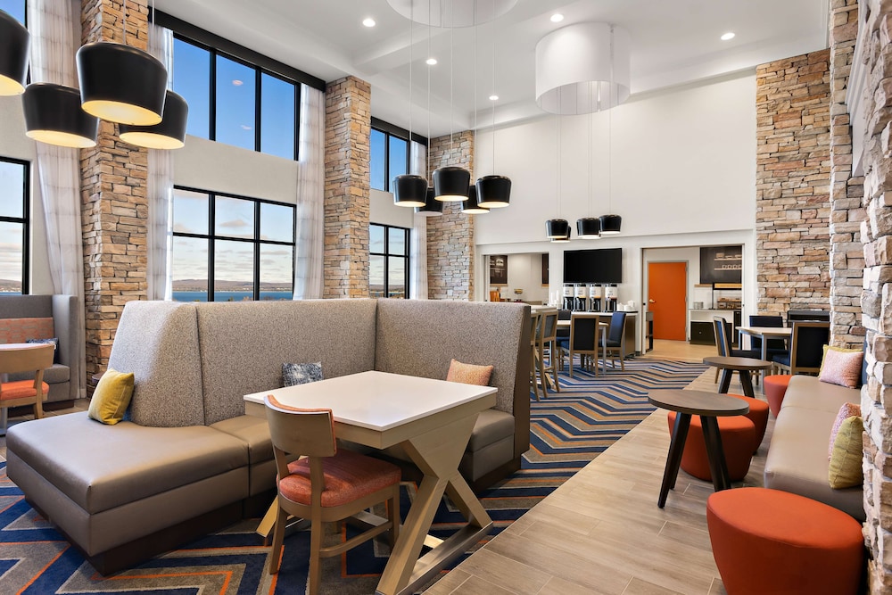 Hampton Inn & Suites by Hilton Petoskey - photo 63