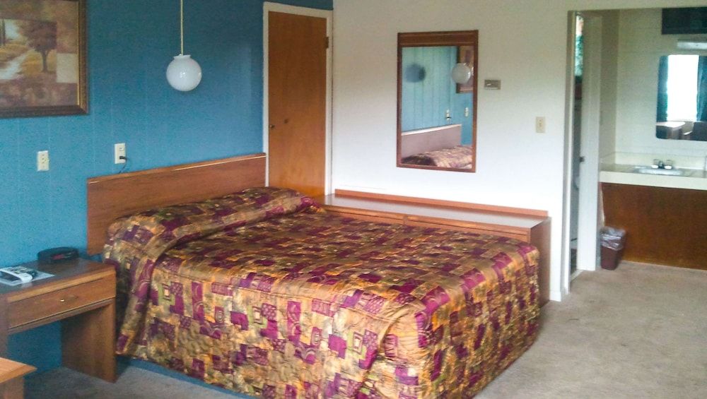 Wyoming Motel Wheatland - photo 18