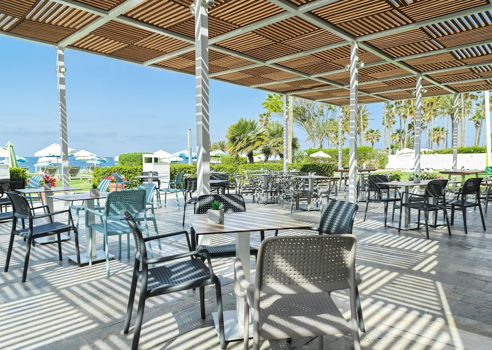 מזון ומשקאות