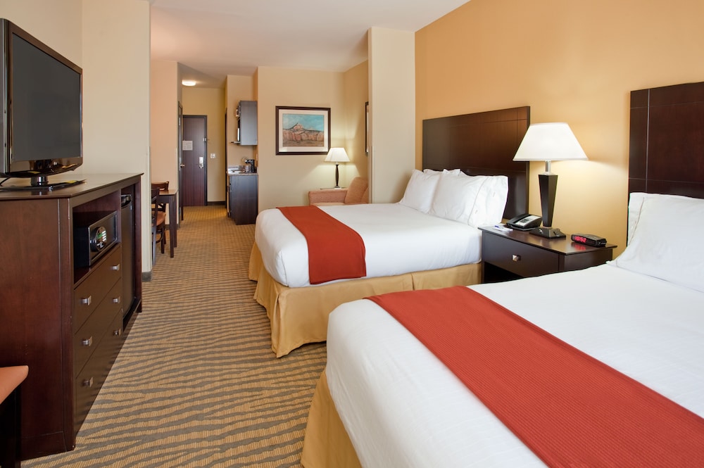 Holiday Inn Express Hotel & Suites Gallup East by IHG - photo 7
