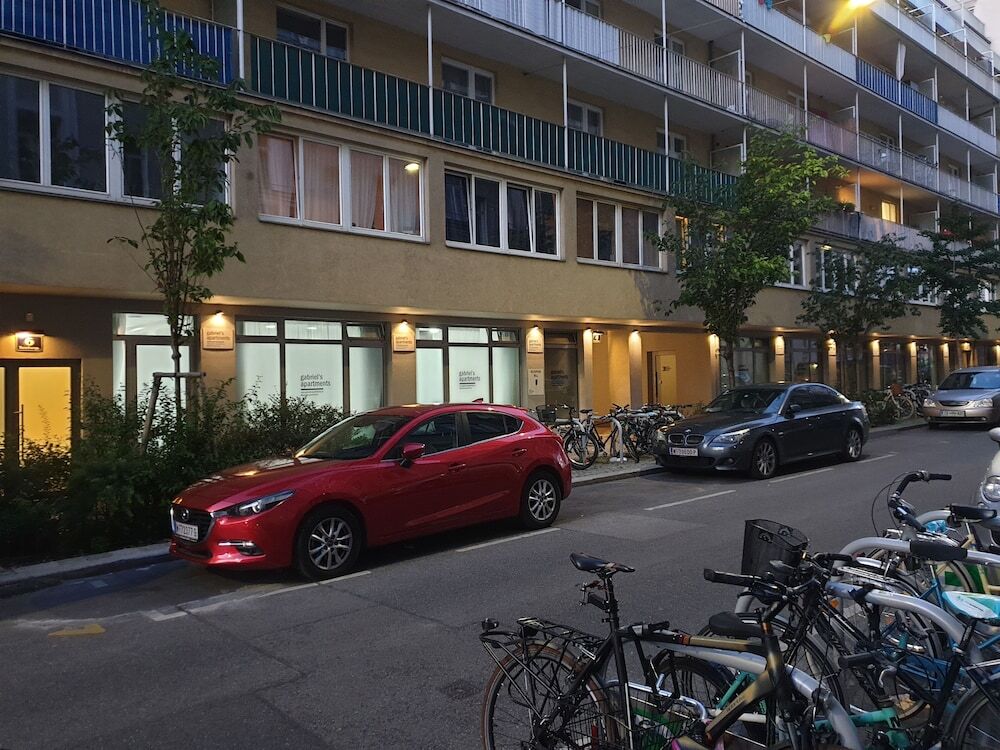 Gabriel s Apartments — 4-Star Luxury Hotel in Vienna, Austria