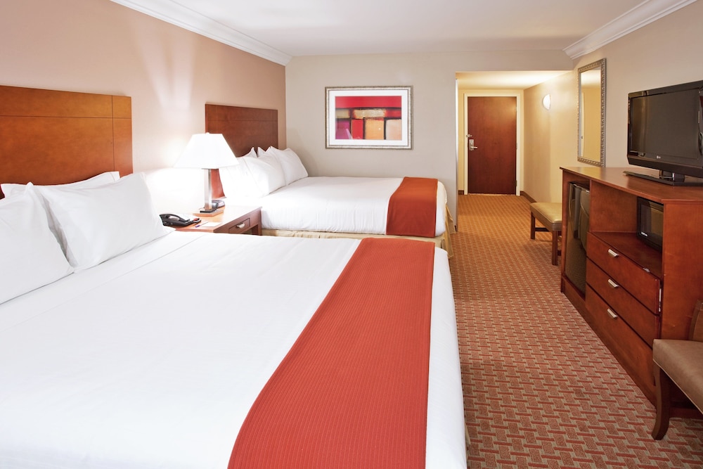Holiday Inn Express Hotel & Suites Niagara Falls by IHG - photo 5
