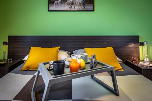 Arianna Apartment — 4-Star Luxury Hotel in Sovicille, Italy
