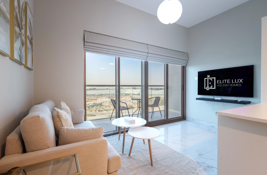 Elite LUX Holiday Homes Cozy 2BR Getaway Minutes from Expo City Dubai — 4-Star Luxury Hotel in Dubai, United Arab Emirates