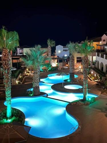 Sunset Seafront Home — 4-Star Luxury Hotel in Panormos, Greece