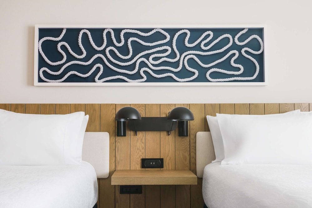 Hilton Garden Inn St. Pete Beach - photo 10