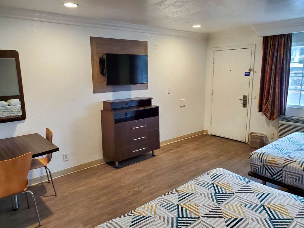 Studio 6 National City CA Naval Base San Diego - photo 15