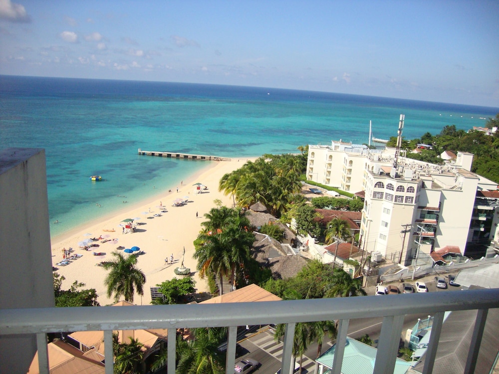 Sail Boat Beach Studio At Montego Bay Club Resort in Montego Bay, Jamaica