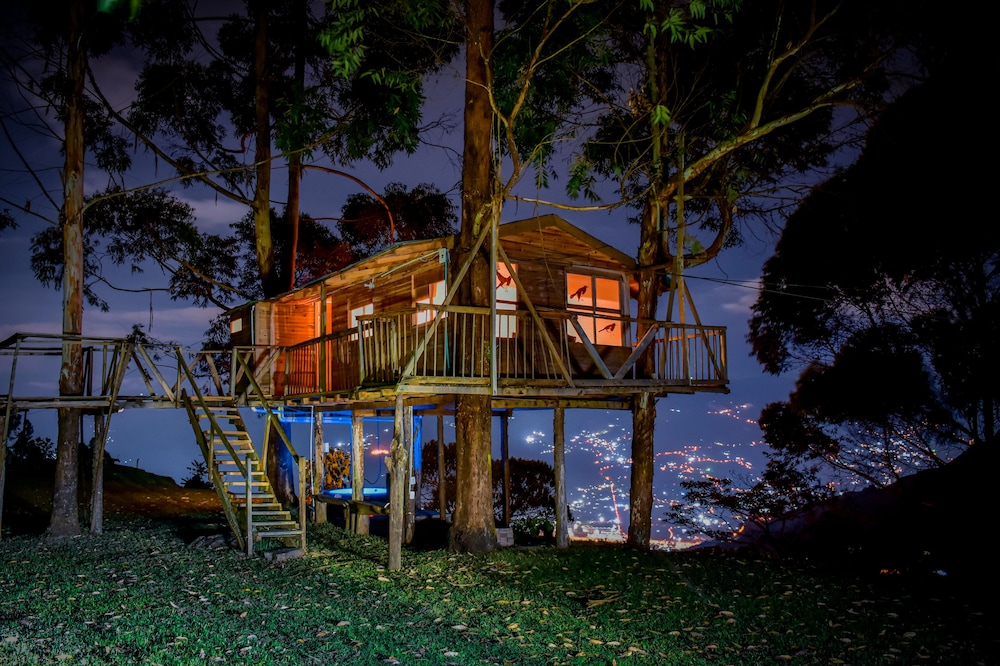 Reserva Tororoi in Copacabana, Colombia