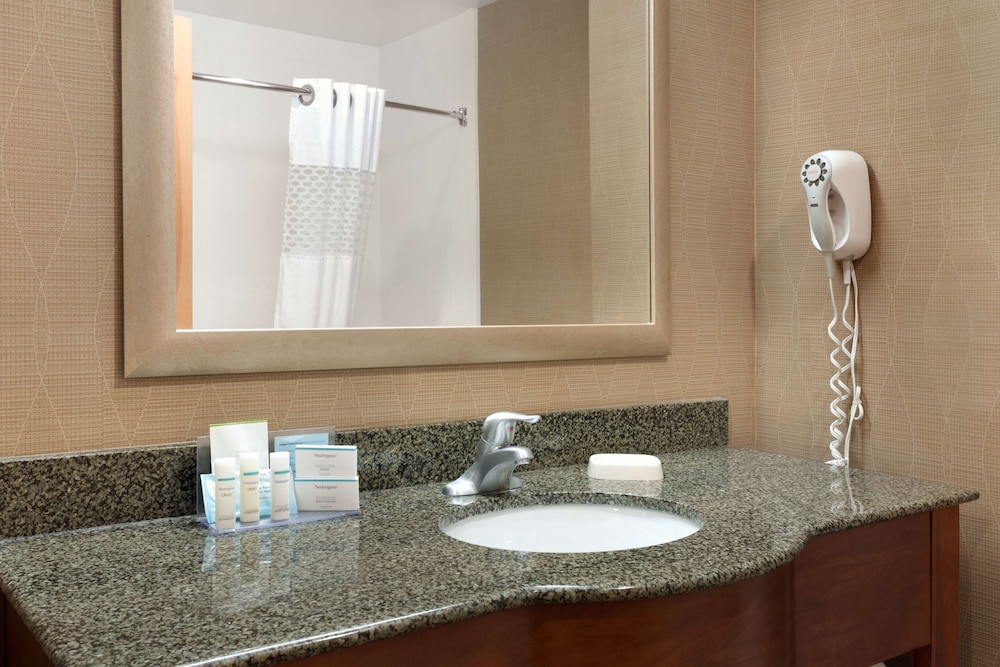 Hampton Inn & Suites Birmingham East Irondale - photo 19