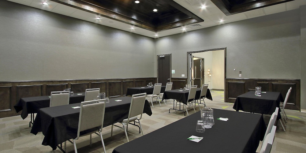 Holiday Inn Hattiesburg North by IHG - photo 48