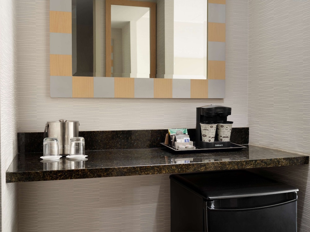 DoubleTree by Hilton Hotel Philadelphia Center City - photo 29