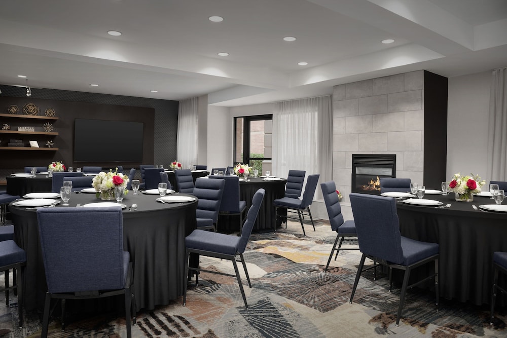 Courtyard by Marriott Dallas Addison Quorum Drive - photo 32
