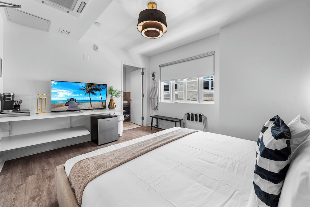 Luxuri Suites - photo 78