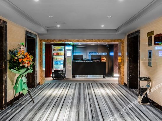 Loe player - carbon neutral hotel in Chengdu