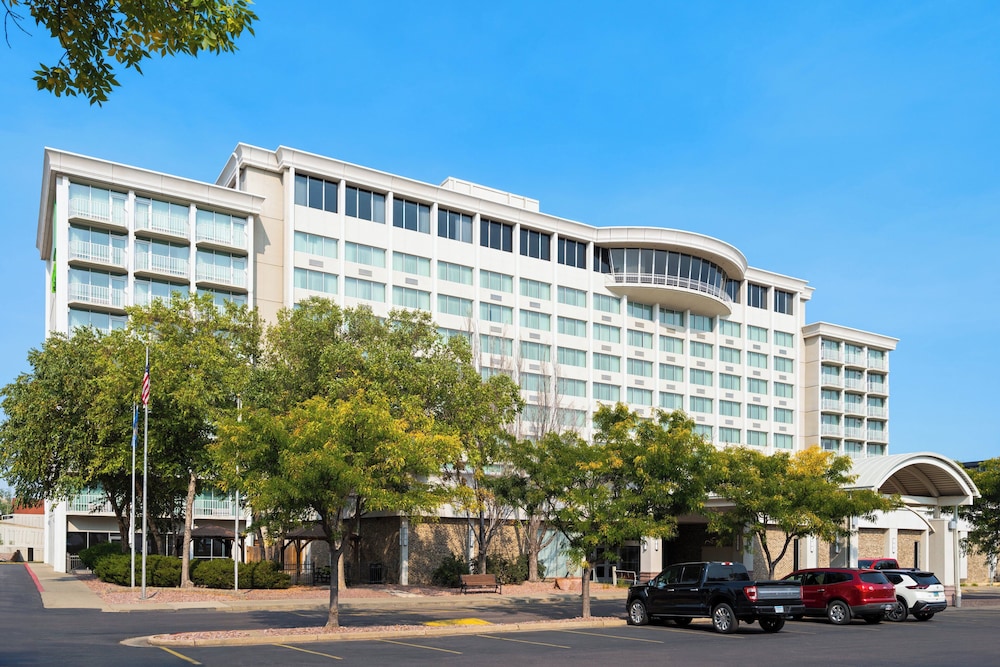 Holiday Inn Sioux Falls City Centre by IHG - photo 58