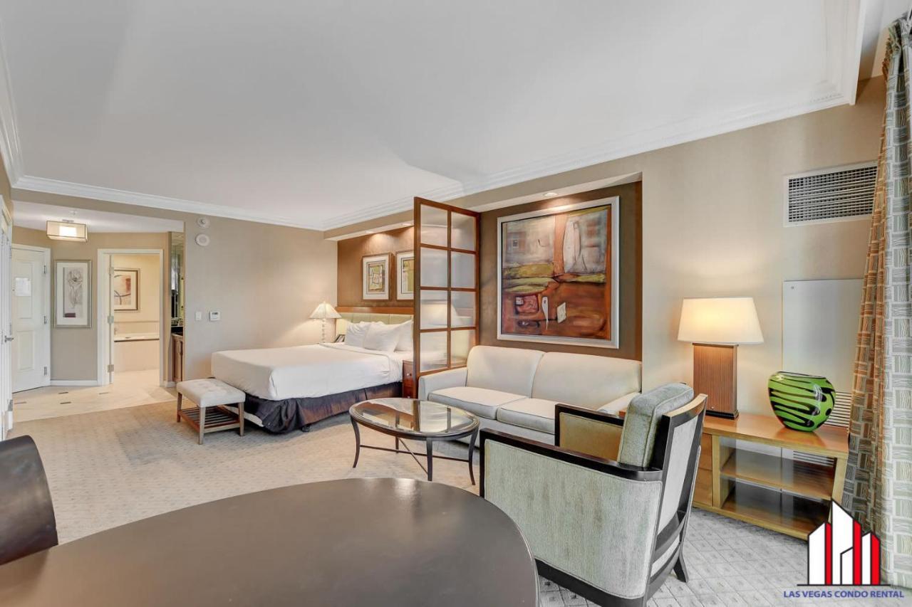 MGM Signature 15 709 Strip View Jacuzzi Studio