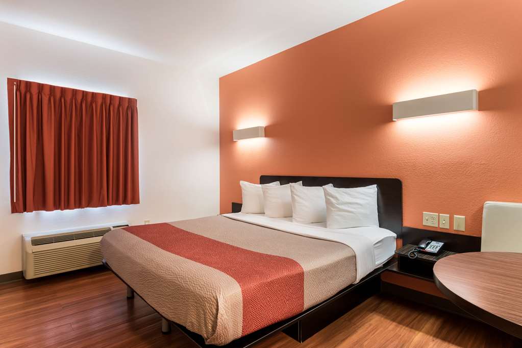 Motel 6 Wilkes Barre PA Arena - photo 4