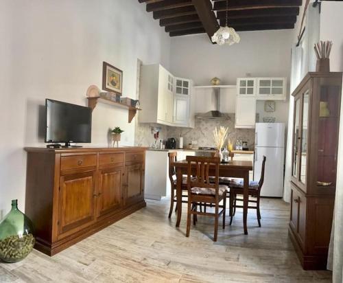La Casa degli Artisti appartamento in centro storico — 4-Star Luxury Hotel in Montepulciano, Italy