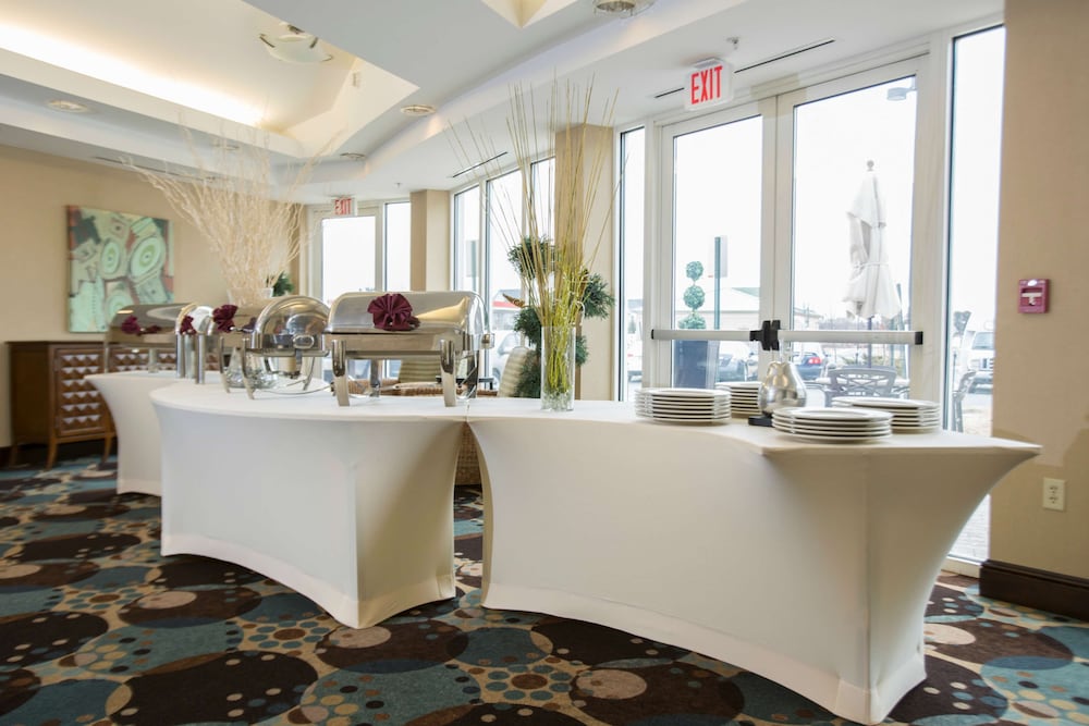 Hilton Garden Inn Dulles North - photo 24