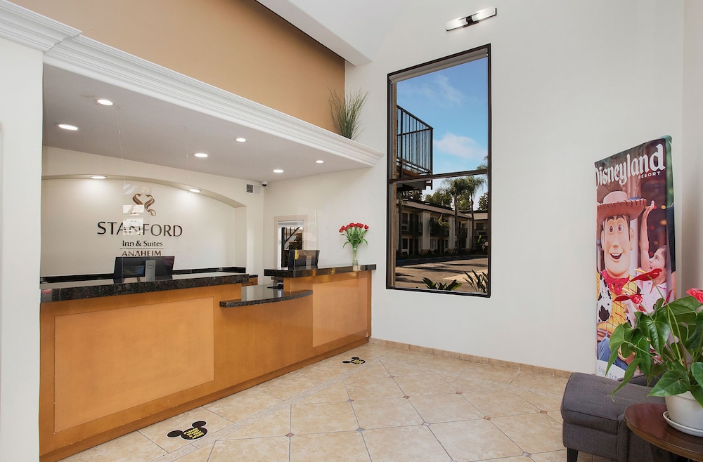 Stanford Inn & Suites Anaheim - photo 3