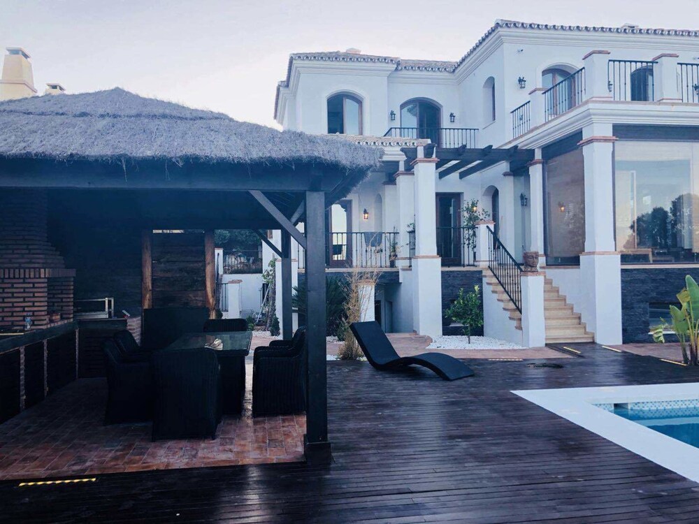 Punta Paloma 2364 Sea View in Manilva, Spain