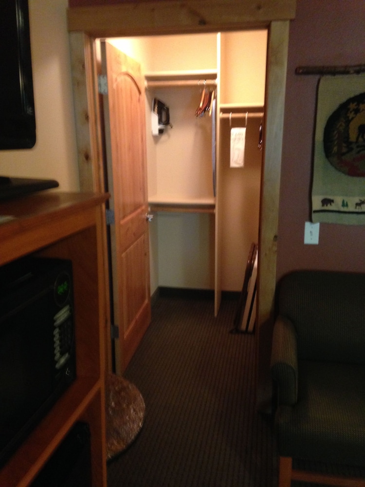Silver Moon Inn - photo 135