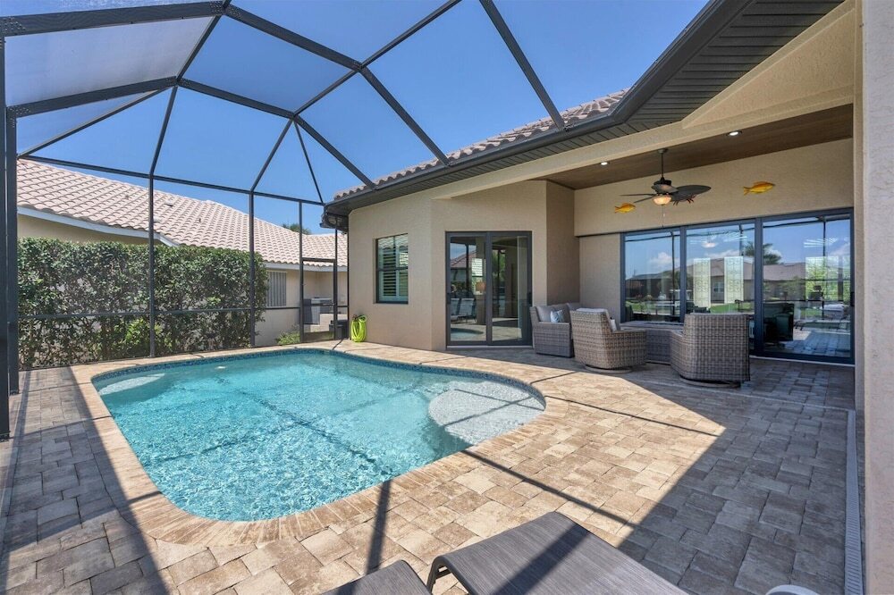 325 Segovia Drive in Punta Gorda, United States