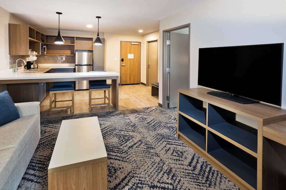 Candlewood Suites Dothan by IHG - photo 14