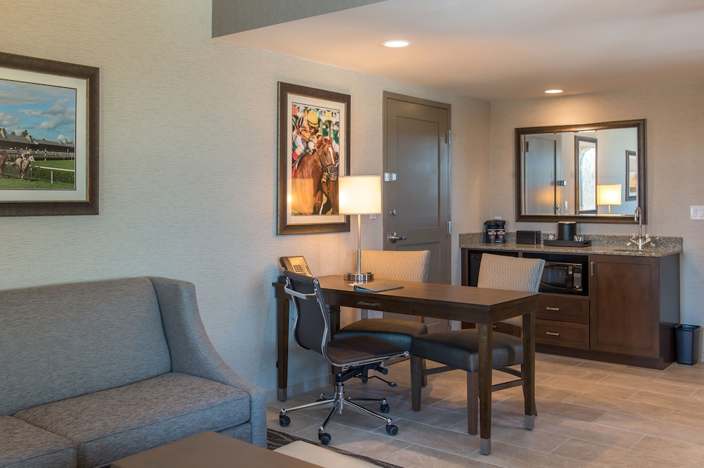 Embassy Suites Saratoga Springs - photo 18
