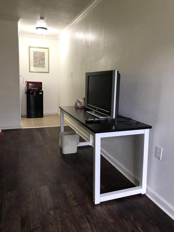 Value Travel Inn - photo 14