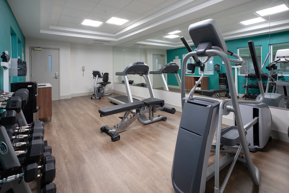 Holiday Inn Express Yreka Shasta Area by IHG - photo 24