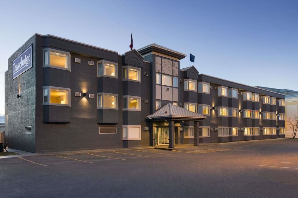 Travelodge Calgary University — Calgary — photo 2