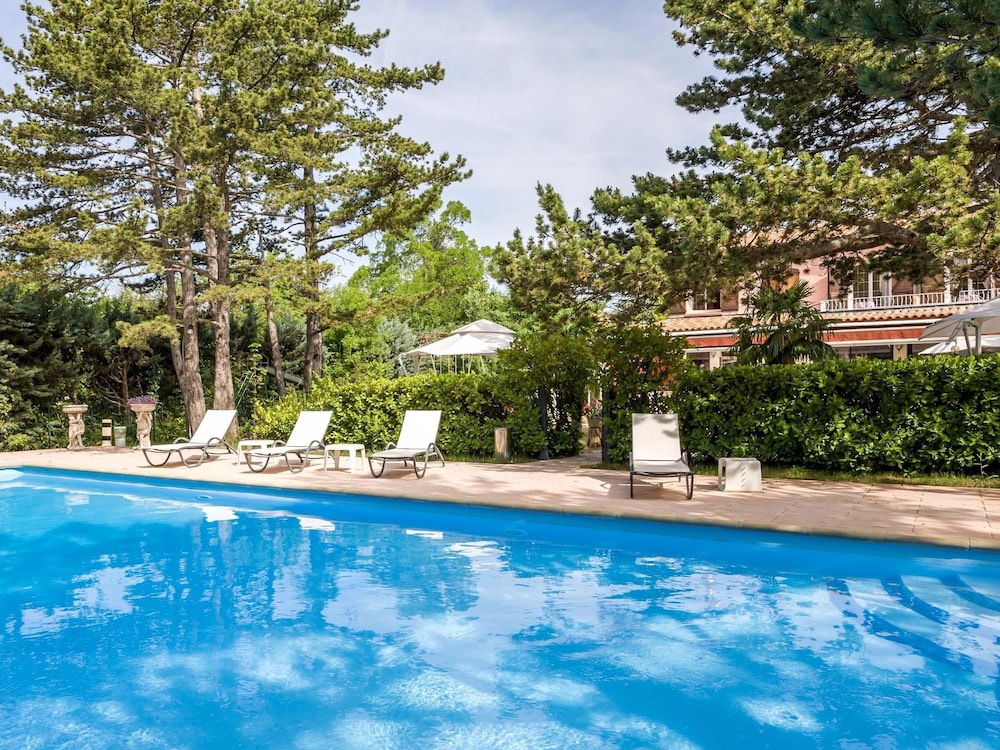 Logis Hôtel Lou Pèbre D'Aï — hotel in Plan-D'aups-Sainte-Baume