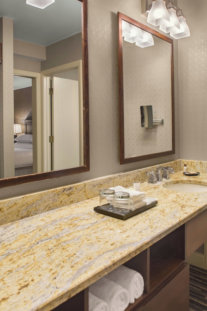 Sheraton Suites Akron Cuyahoga Falls - photo 16