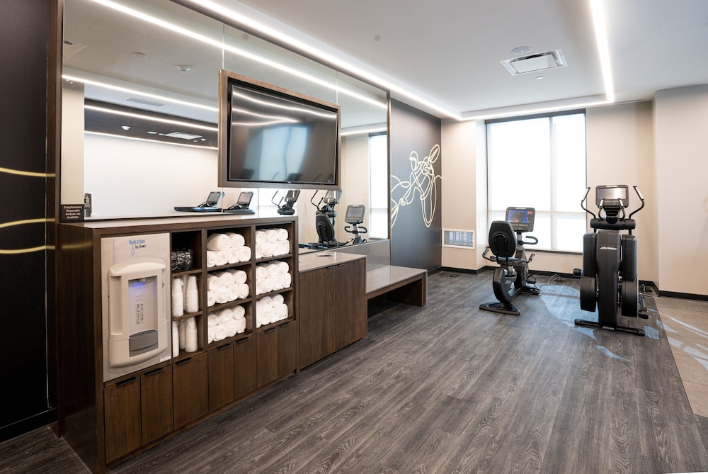 Hotel Indigo Columbus at Riverfront Place by IHG - photo 13