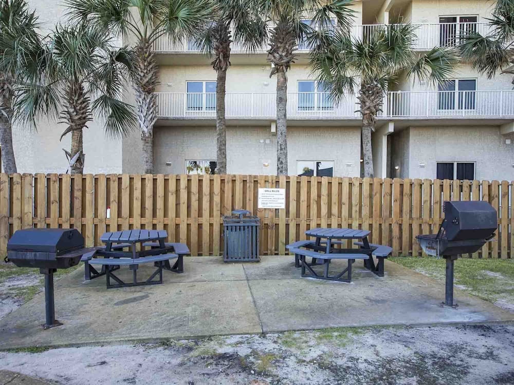 Long Beach Resort Tower II 3 Bedroom Apartment - photo 23