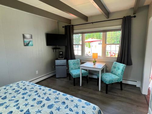 Claddagh Motel & Suites - photo 67